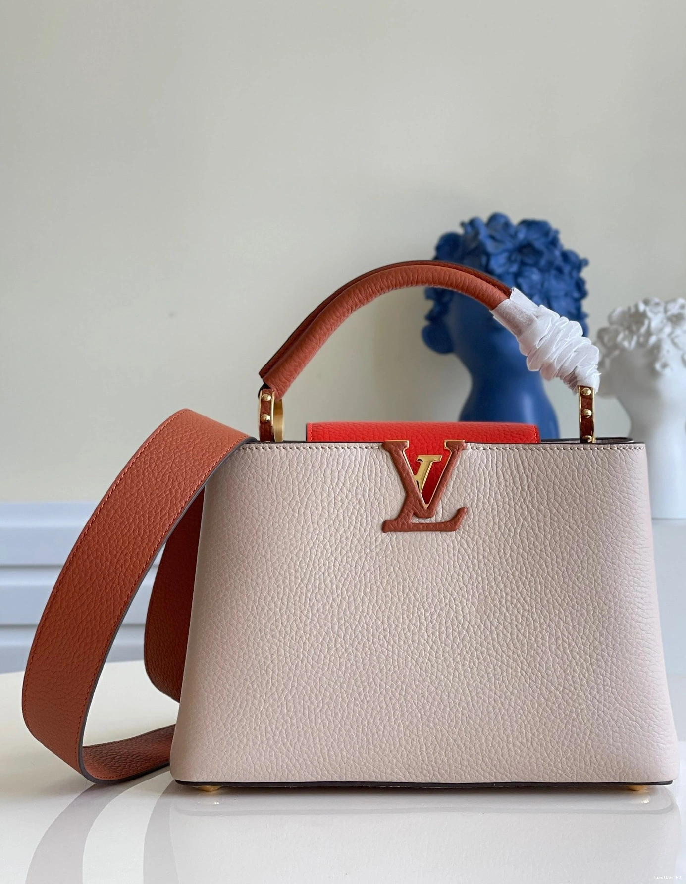 First bags ru VUITTON LOUIS BB CAPUCINES 0821